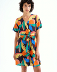 COMPAÑIA FANTASTICA VESTIDO CORTO CON ESTAMPADO TU