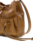 GUESS THEODORA DRAWSTRING BUCKET COGNAC