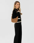 GUESS ADELASIA TOP ZIP SHOULDER BAG CARAMEL