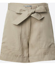 GUESS NEW NINA BELTED SHORT SAGE LEAF