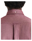 GANT REG CLASSIC OXFORD SHIRT PLUMPED RED - textil