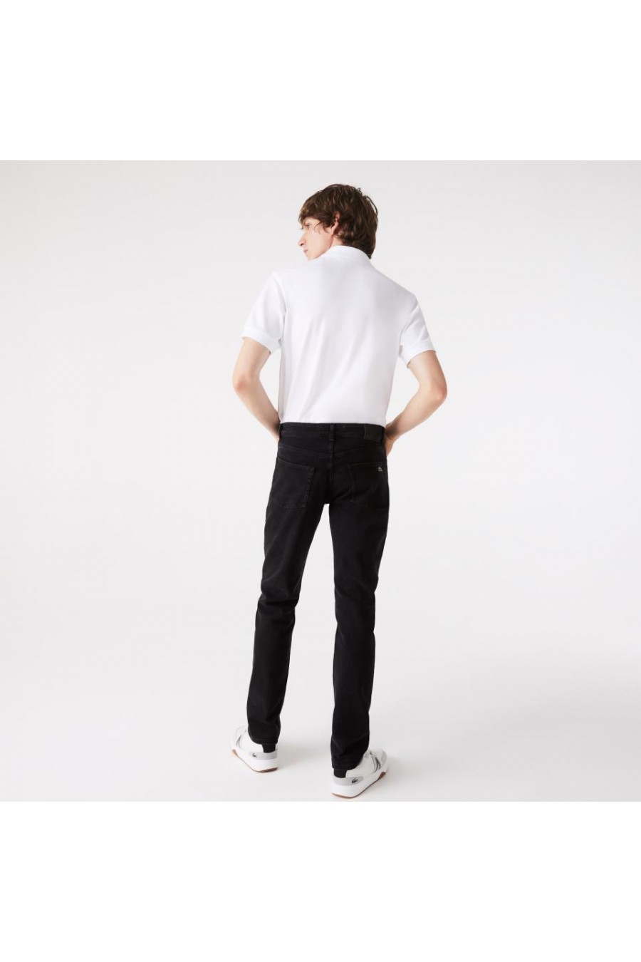 LACOSTE PANTALÓN VAQUERO NEGRO 5 BOLSILLOS 