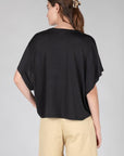 24 COLOURS CAMISETA OVERSIZE NEGRA