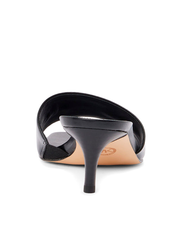 MICHAEL KORS MULES REBECA NEGRO