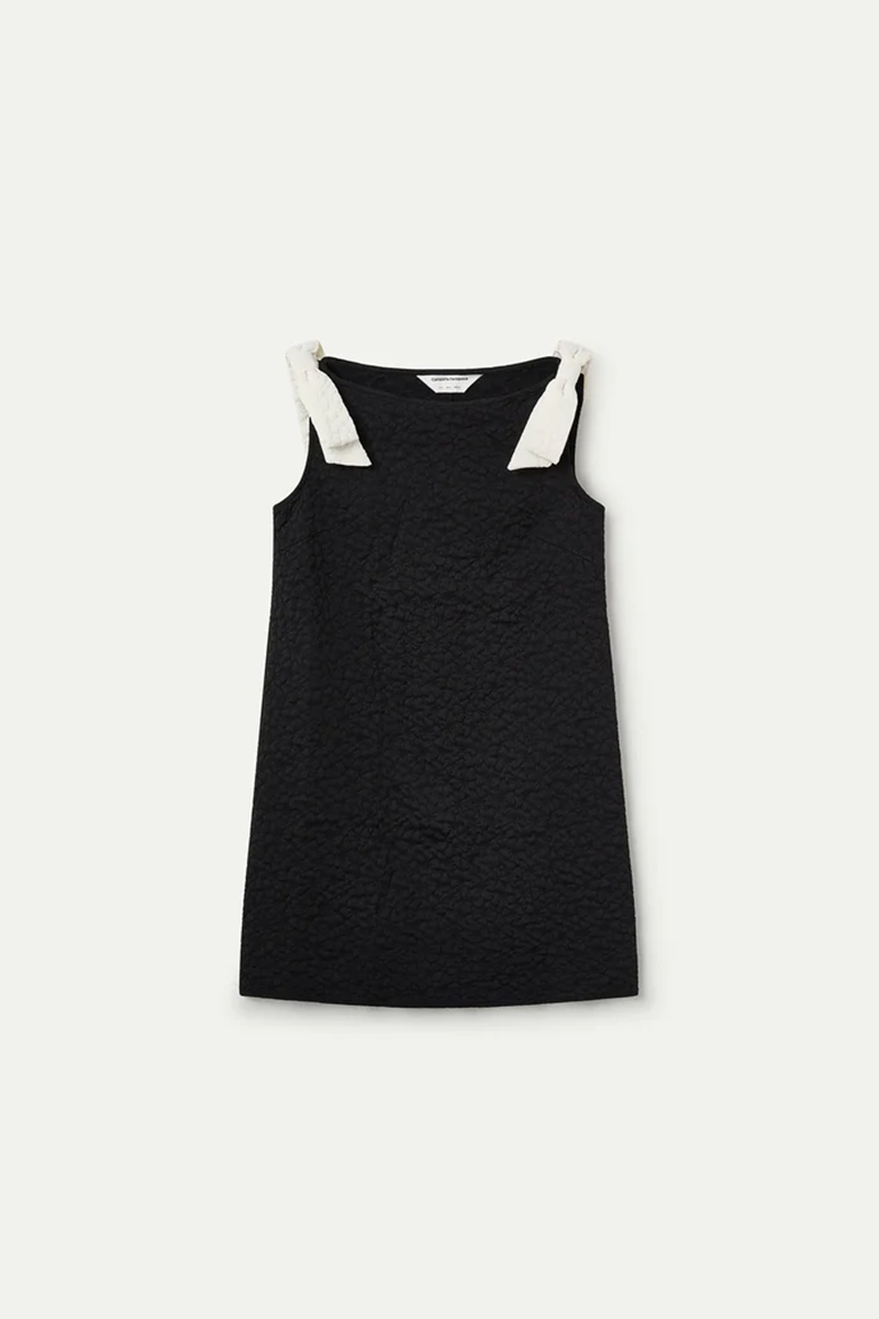 COMPANIA FANTASTICA VESTIDO CORTO NEGRO CON TEXTURA FLORAL