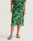 COMPAÑIA FANTASTICA FALDA MIDI CON ESTAMPADO PALM TREE