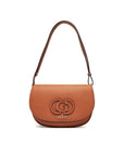GUESS CALEBRA CONVERTIBLE XBODY FLAP COGNAC