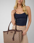 GUESS LINDSEY TOTE LATTE LOGO