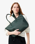 LACOSTE L SHOPPING BAG B43