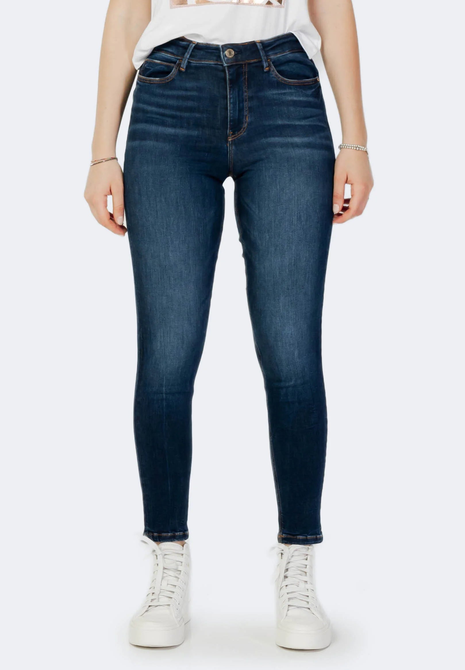 GUESS 1981 SKINNY CARRIE DARK