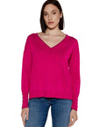 LIU JO SWEATER CON CUELLO EN V MAGENTA