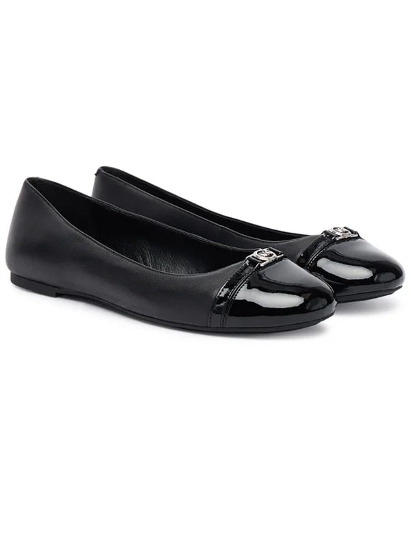 MICHAEL KORS MANDY FLAT BLACK