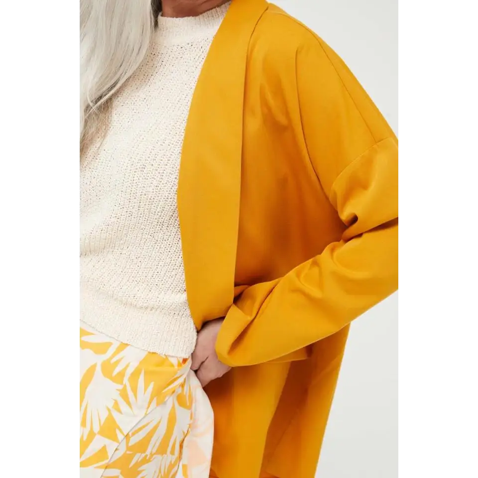 COMPAÑIA FANTASTICA BLAZER ABIERTA MOSTAZA