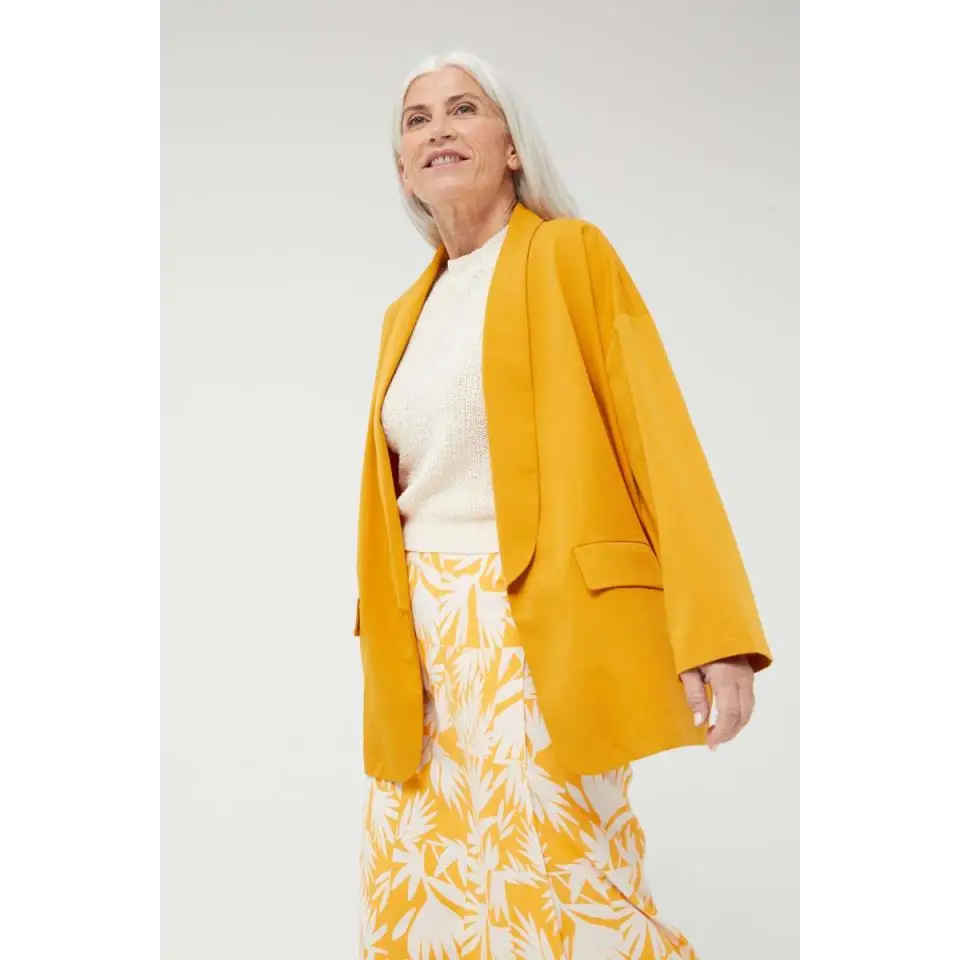 COMPAÑIA FANTASTICA BLAZER ABIERTA MOSTAZA