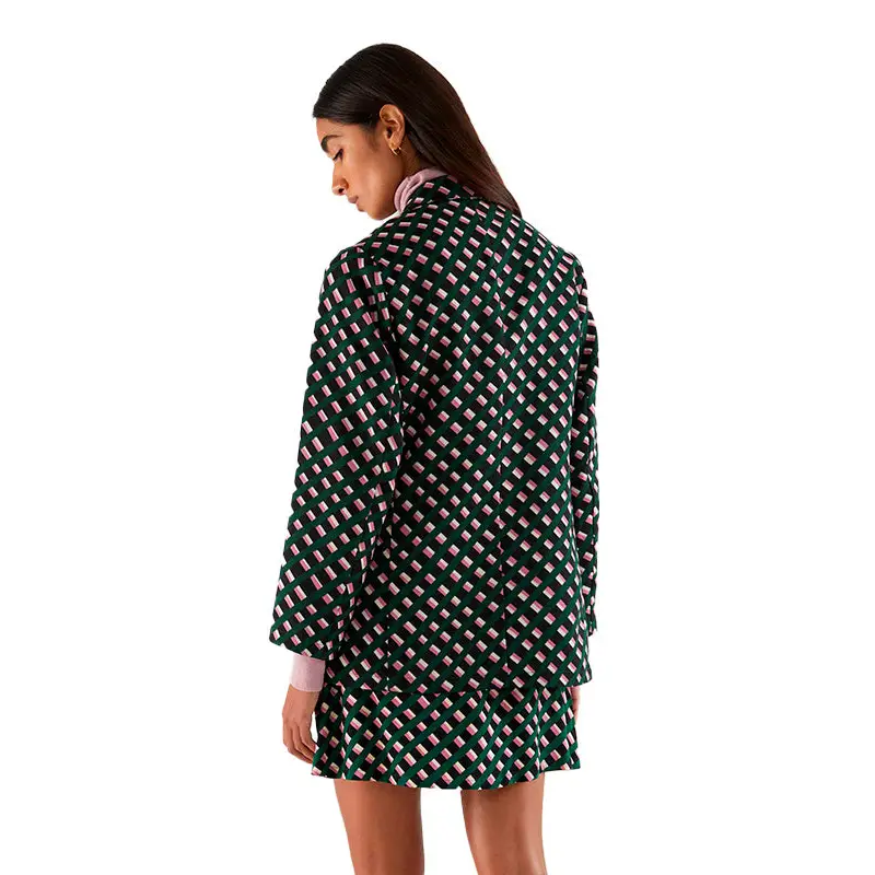 COMPAÑÍA FANTÁSTICA BLAZER ESTAMPADO GEOMÉTRICA
