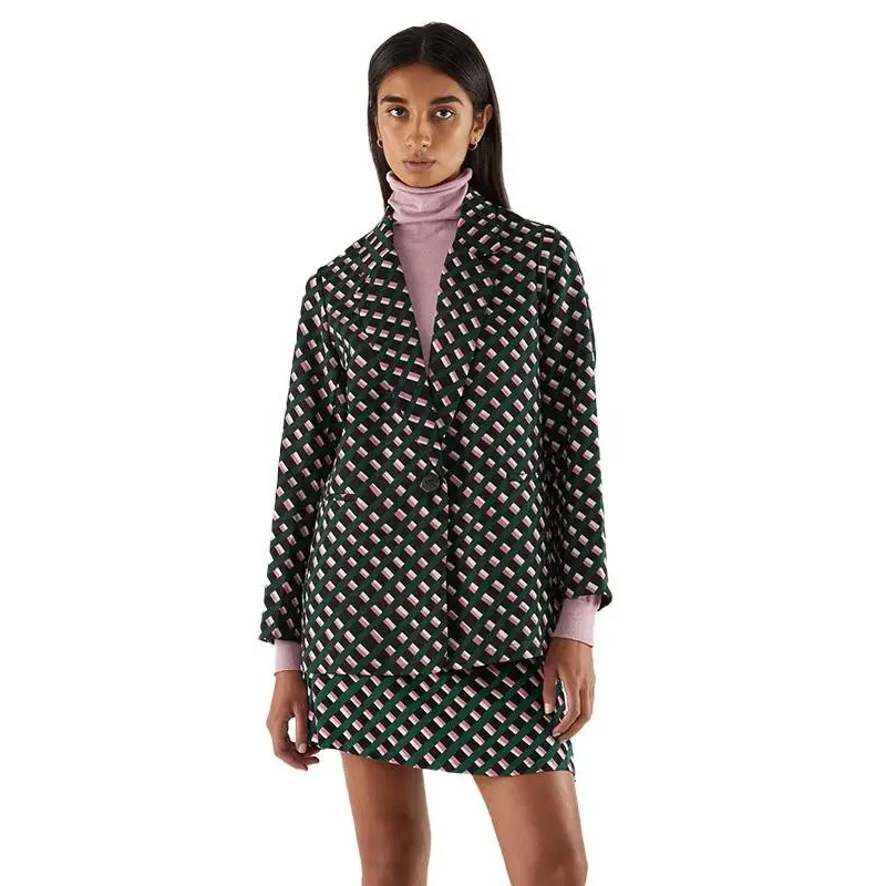 COMPAÑÍA FANTÁSTICA BLAZER ESTAMPADO GEOMÉTRICA
