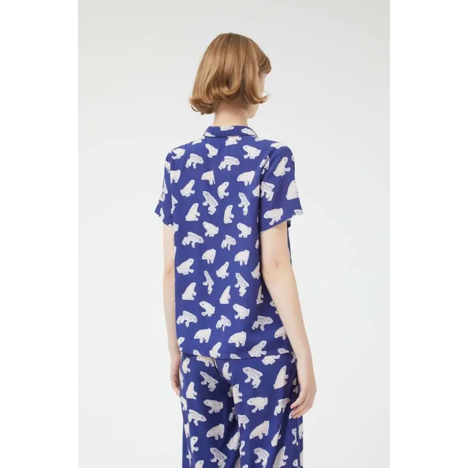 COMPAÑIA FANTASTICA CAMISA DE RANAS