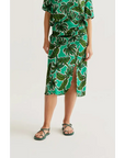 COMPAÑIA FANTASTICA FALDA MIDI CON ESTAMPADO PALM
