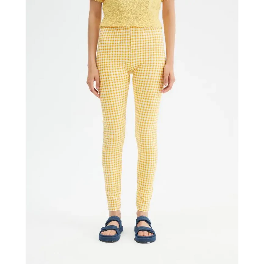 Dale la vuelta al Blue Monday con un look que te suba el ánimo