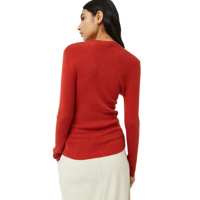 COMPAÑÍA FANTÁSTICA TOP CON CUELLO PERKINS ROJO