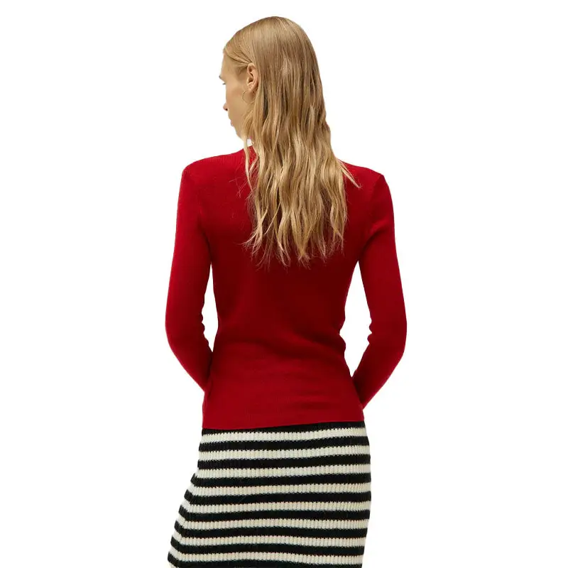 COMPAÑÍA FANTÁSTICA TOP CUELLO ALTO ROJO