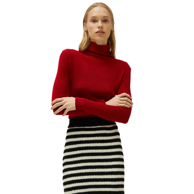 COMPAÑÍA FANTÁSTICA TOP CUELLO ALTO ROJO