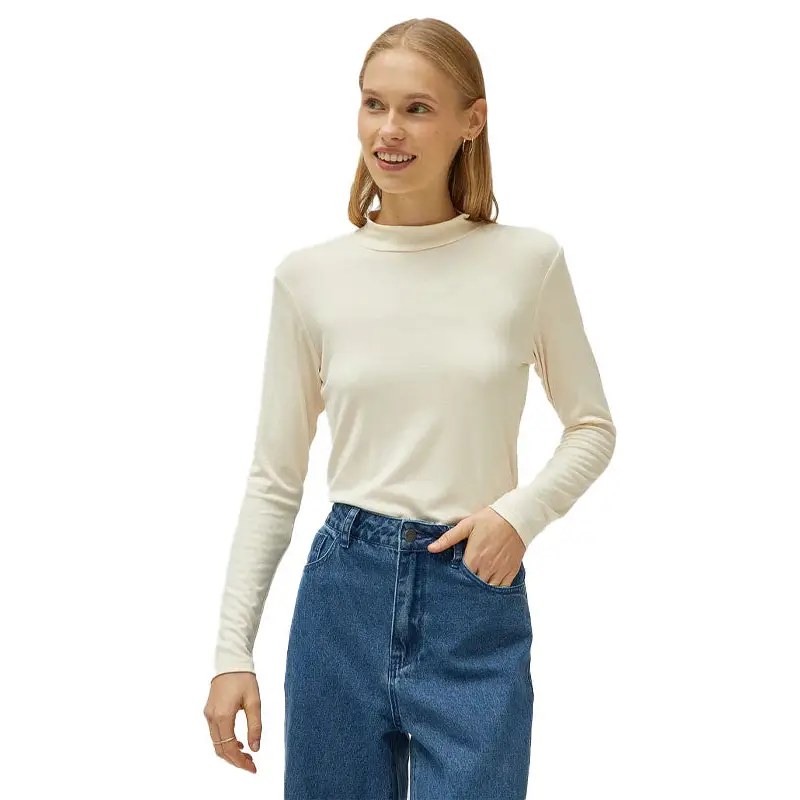 COMPAÑÍA FANTÁSTICA TOP CUELLO MOCK BLANCO