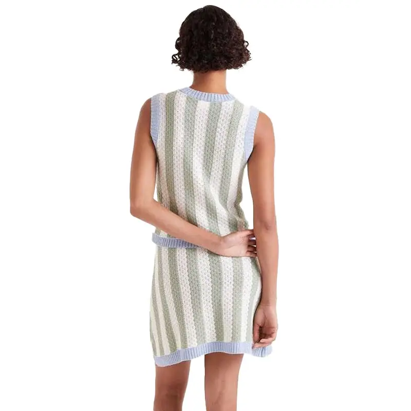 COMPAÑIA FANTASTICA TOP PUNTO SIN MANGAS RAYAS VER