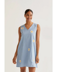 COMPANIA FANTASTICA VESTIDO CORTO CON BORDADO DE MARGARITAS