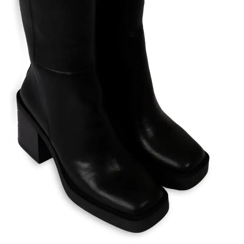GIOSEPPO BOTA NEGRO CON TACÓN ANCHO