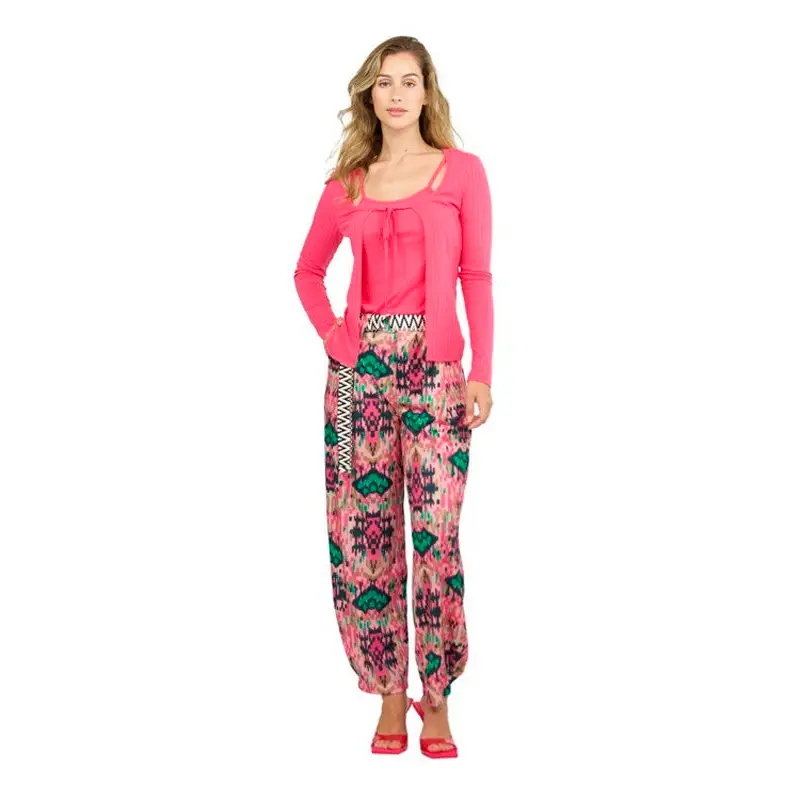 MALALÁ PANTALONES DESENLACE
